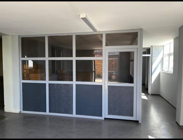 INDUSTRIAL PROPERTY TO RENT IN KILLARNEY GARDENS